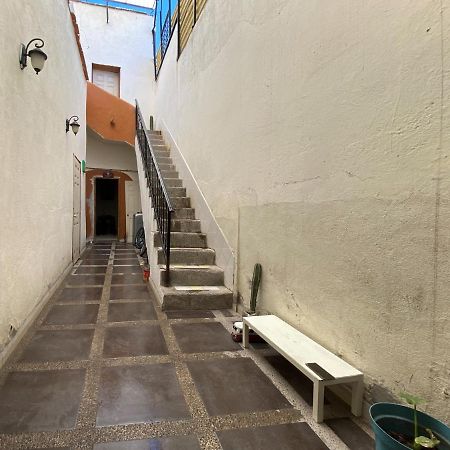 سان لويس بوتوسي Hostal Del Centro En Slp المظهر الخارجي الصورة